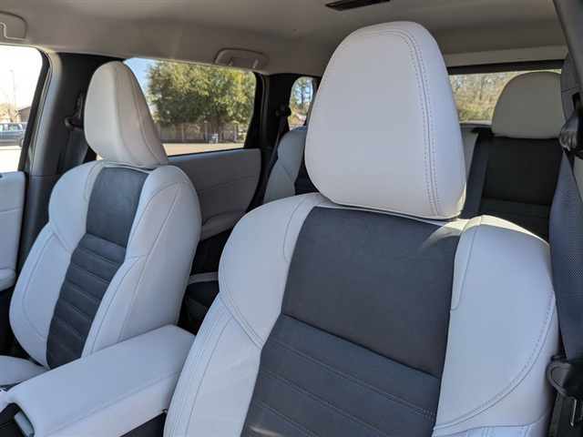 2026 Mitsubishi Outlander SE:MI30300