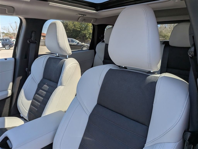 2026 Mitsubishi Outlander SE:MI30290