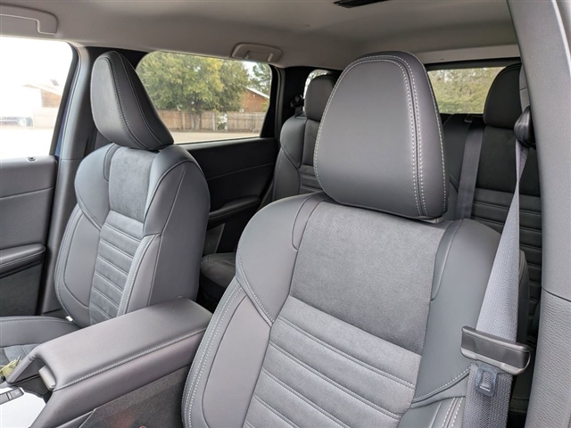 2026 Mitsubishi Outlander SE:MI30250