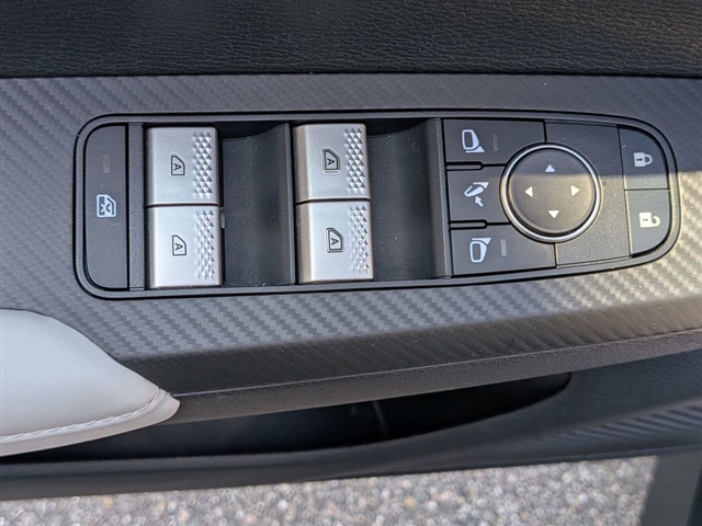 2022 Mitsubishi Outlander SEL Launch Edition:39772N