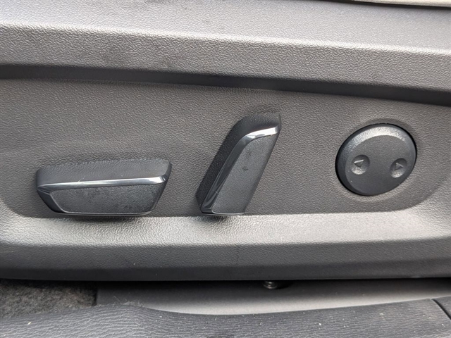 2025 Mitsubishi Outlander SE:MM39820