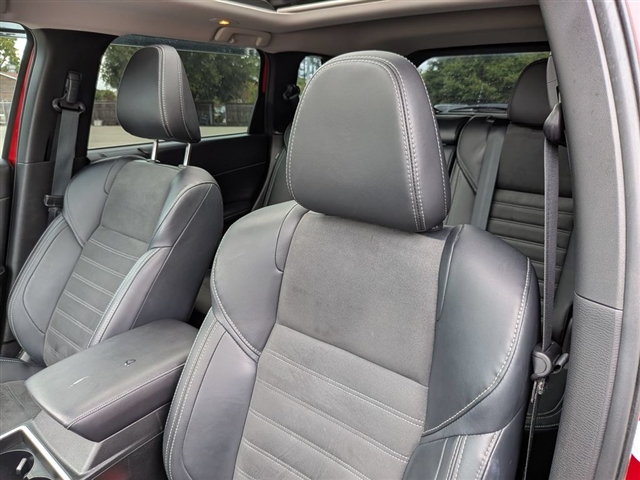 2024 Mitsubishi Outlander SE:30283N
