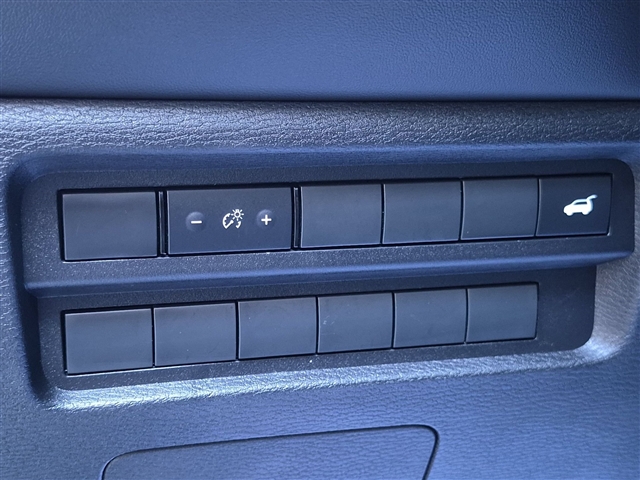 2025 Mitsubishi Outlander SE:02630UU