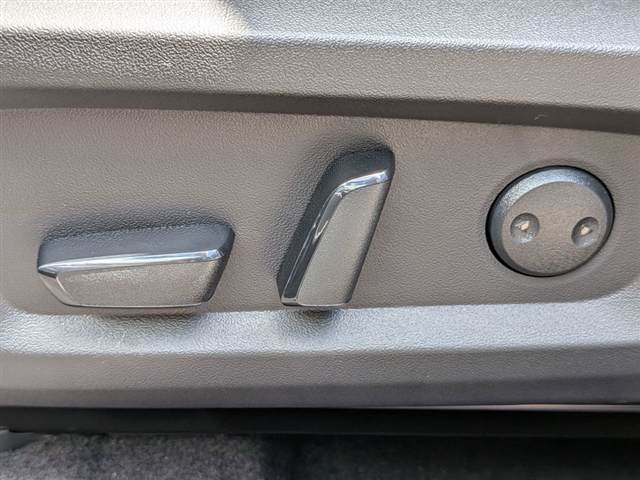2026 Mitsubishi Outlander SE:MI30430