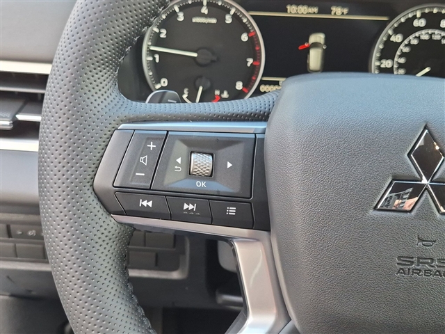 2026 Mitsubishi Outlander LE:MI30630