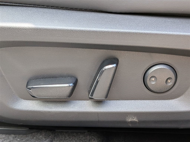 2026 Mitsubishi Outlander SE:MI30410