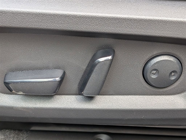 2026 Mitsubishi Outlander SE:MI30140