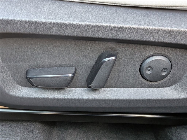 2026 Mitsubishi Outlander SE:MI30080