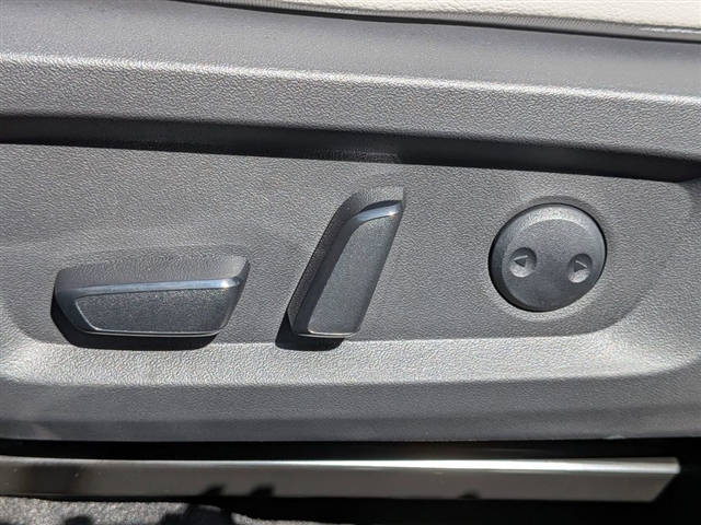 2025 Mitsubishi Outlander SEL:MM39830