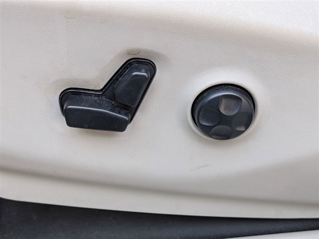 2017 Chrysler Pacifica Touring-L Plus:01870UU