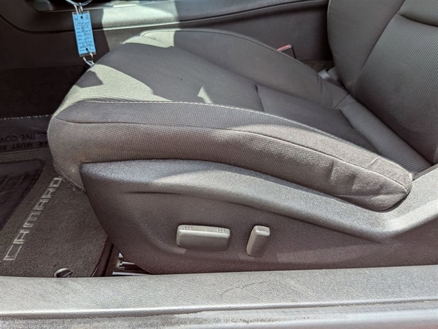 2015 Chevrolet Camaro LT:01700UU