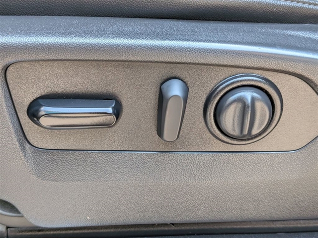 2021 GMC Sierra 1500 SLT:02300UU