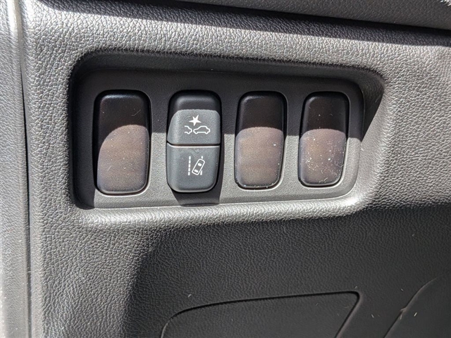 2026 Mitsubishi Outlander Sport SE:MI330350