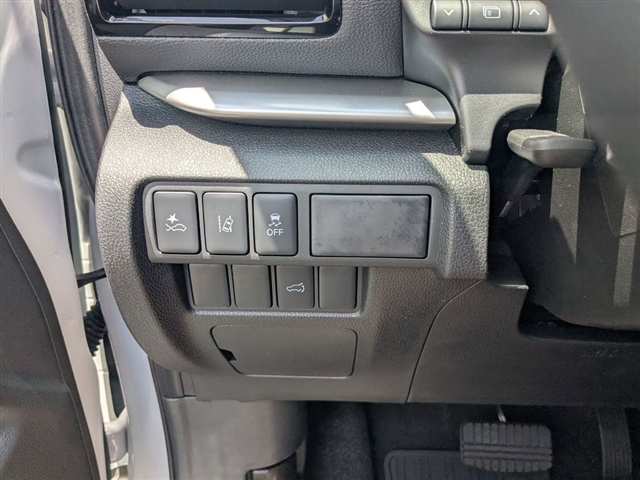 2025 Mitsubishi Eclipse Cross SEL:M241560