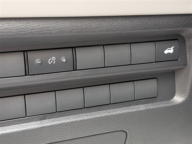 2025 Mitsubishi Outlander SE:MM39970