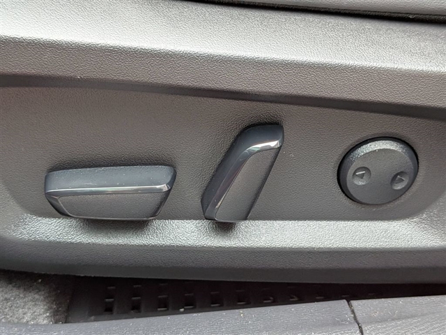2024 Mitsubishi Outlander SE:30283N