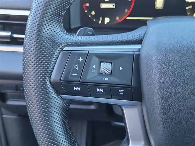 2025 Mitsubishi Outlander SE:02630UU
