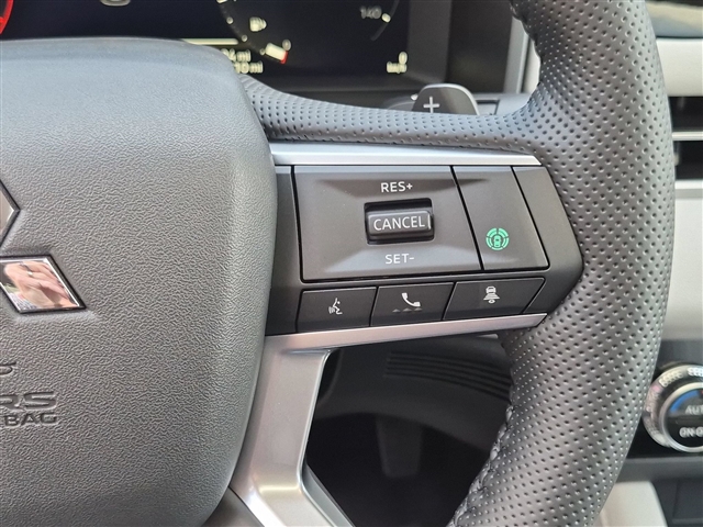 2026 Mitsubishi Outlander SE:MI30620