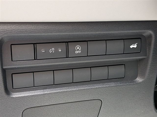 2026 Mitsubishi Outlander SE:MI30130