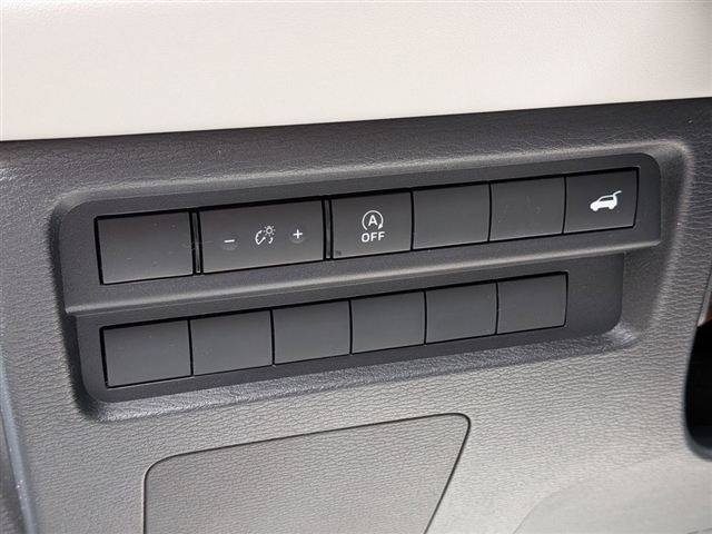 2026 Mitsubishi Outlander SE:MI30210