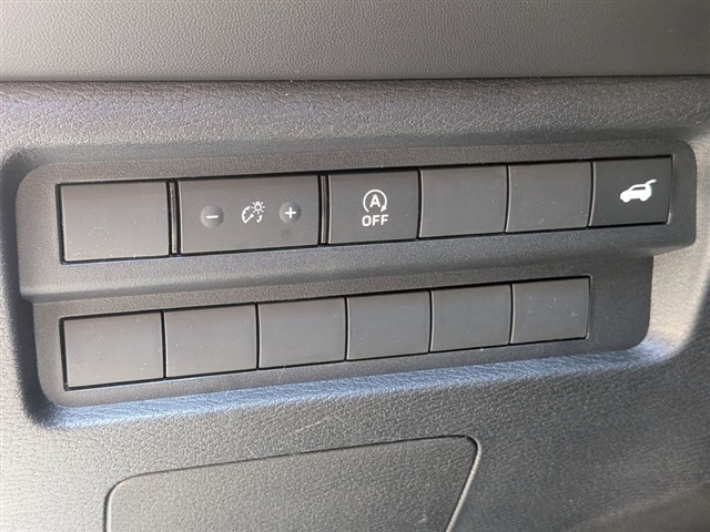2026 Mitsubishi Outlander SE:MI30410