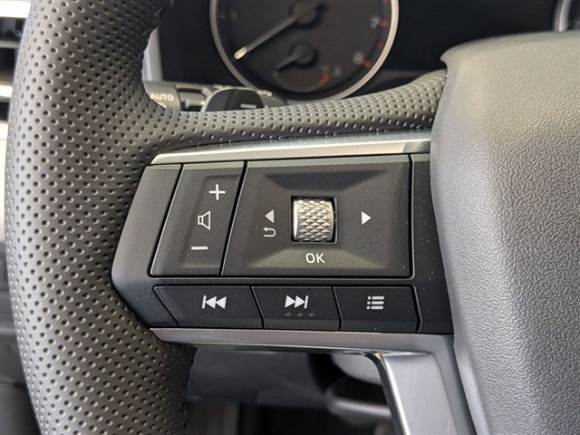 2026 Mitsubishi Outlander SE:MI30390