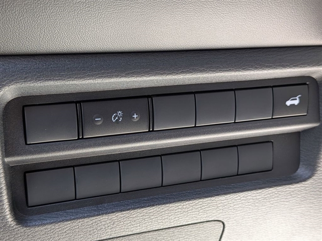 2025 Mitsubishi Outlander SE:MM139910