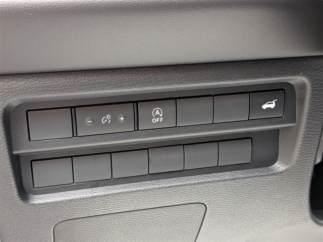 2026 Mitsubishi Outlander SE:MI130200