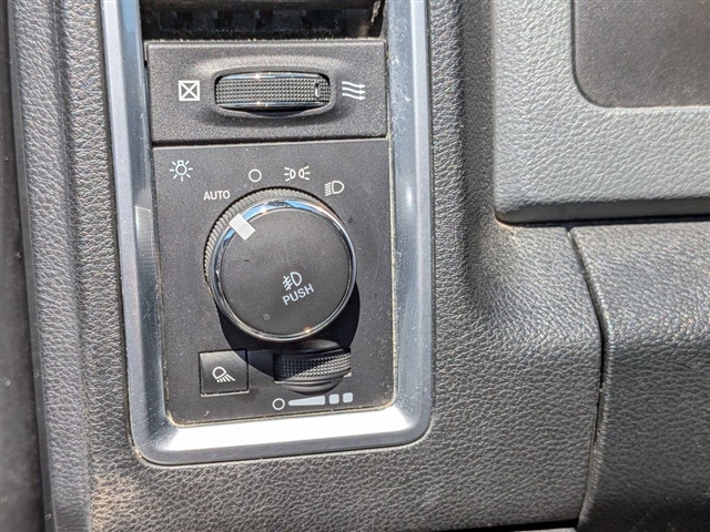 2018 RAM 1500 SLT:02170UU