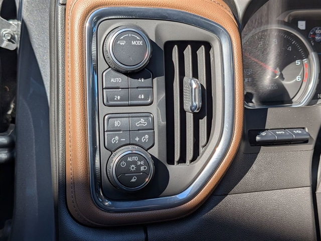 2020 Chevrolet Silverado 1500 High Country:02040UU