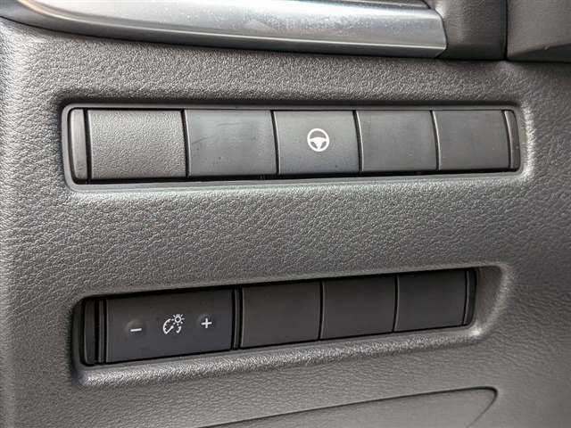 2021 Nissan Rogue SV:39502N