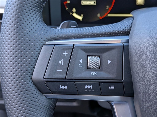 2026 Mitsubishi Outlander SE:MI30090