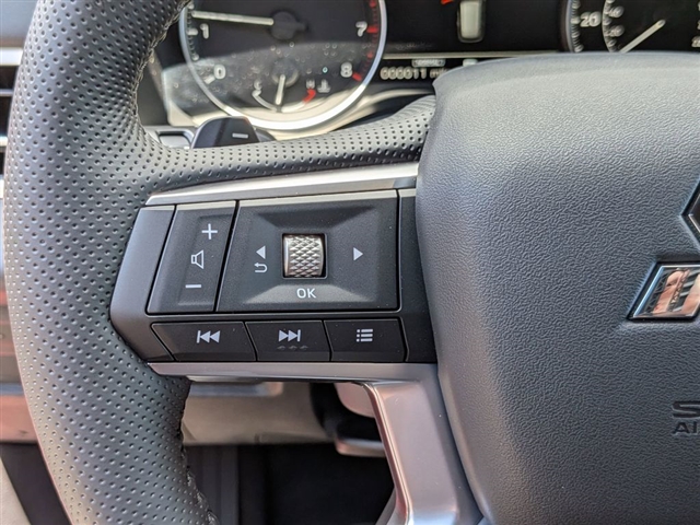 2026 Mitsubishi Outlander SE:MI30450