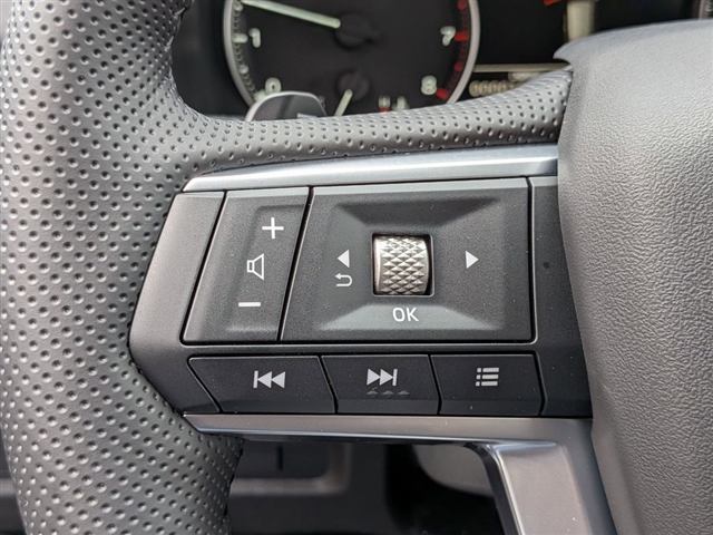 2026 Mitsubishi Outlander SE:MI30250