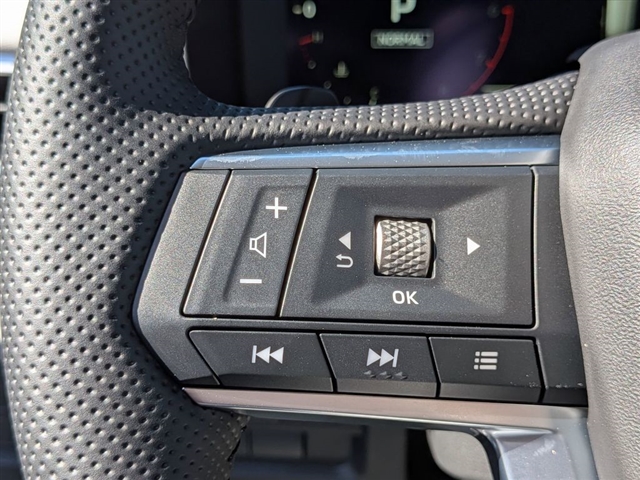 2025 Mitsubishi Outlander SEL:MM39860