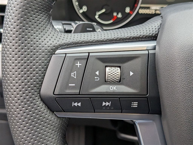 2026 Mitsubishi Outlander SE:MI130110