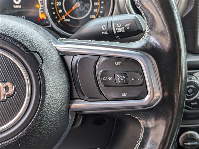 2022 Jeep Wrangler Unlimited Unlimited Sahara:02490UU