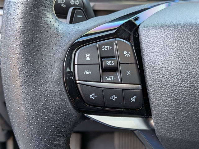 2022 Ford Explorer ST:02050UU