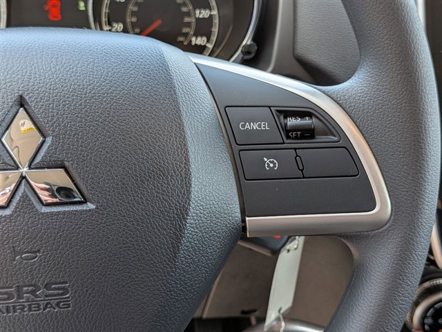 2026 Mitsubishi Outlander Sport SE:MI330380