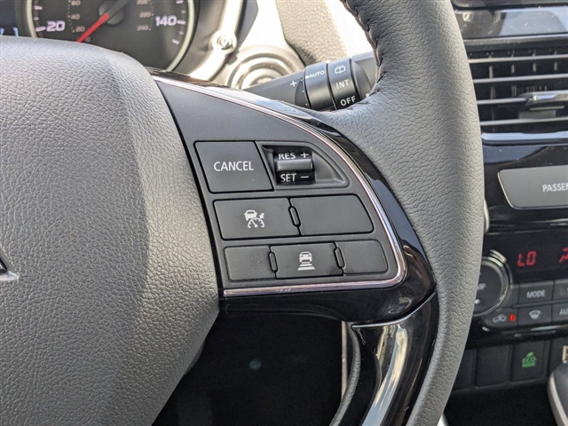 2025 Mitsubishi Eclipse Cross SEL:M241550