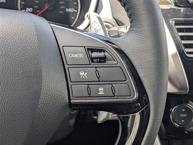 2025 Mitsubishi Eclipse Cross SEL:M241560