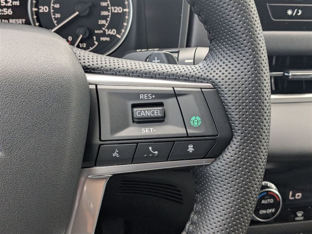 2025 Mitsubishi Outlander SE:MM39600