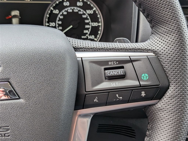 2026 Mitsubishi Outlander SE:MI30260