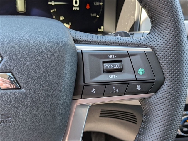 2026 Mitsubishi Outlander SE:MI30290