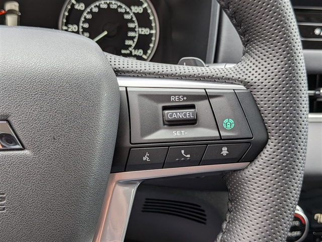 2026 Mitsubishi Outlander SE:MI30220