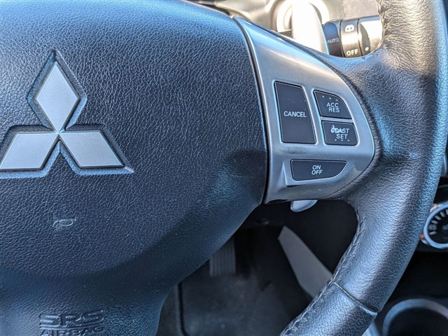 2013 Mitsubishi Outlander Sport SE:39992N