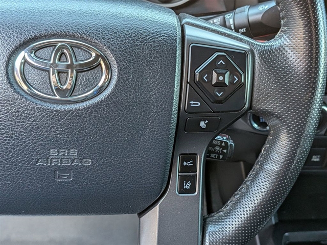 2018 Toyota Tacoma TRD Off-Road:02030UU