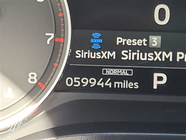 2023 Mitsubishi Outlander SE:30052N