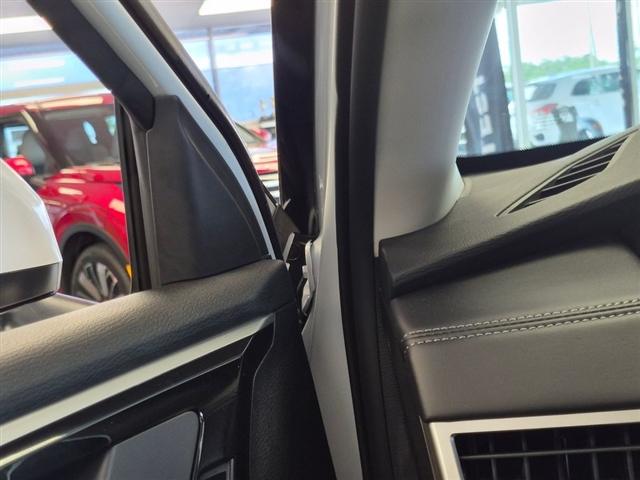 2026 Mitsubishi Outlander SE:MI30500
