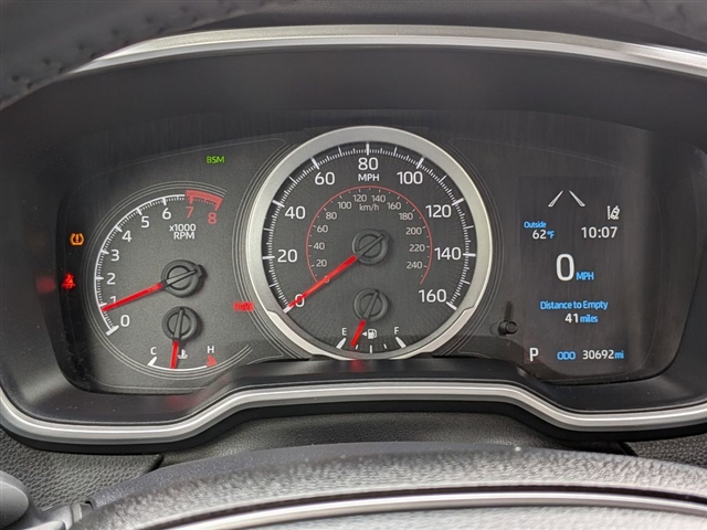 2022 Toyota Corolla Hatchback SE:01820UU